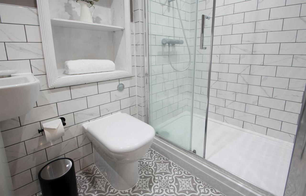 Modern Apartment In Leamington Spa City Centre エクステリア 写真