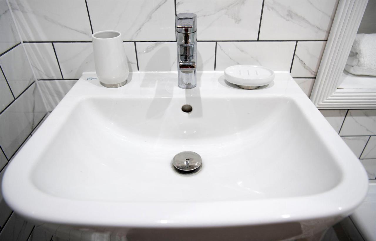 Modern Apartment In Leamington Spa City Centre エクステリア 写真