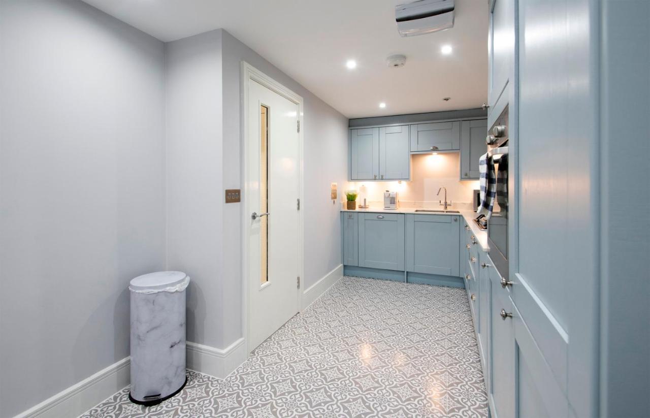 Modern Apartment In Leamington Spa City Centre エクステリア 写真