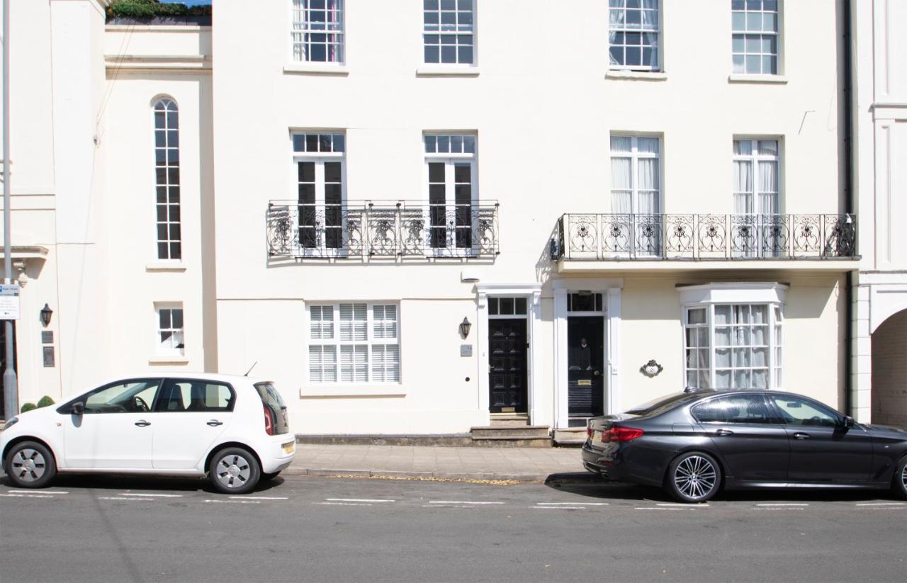 Modern Apartment In Leamington Spa City Centre エクステリア 写真